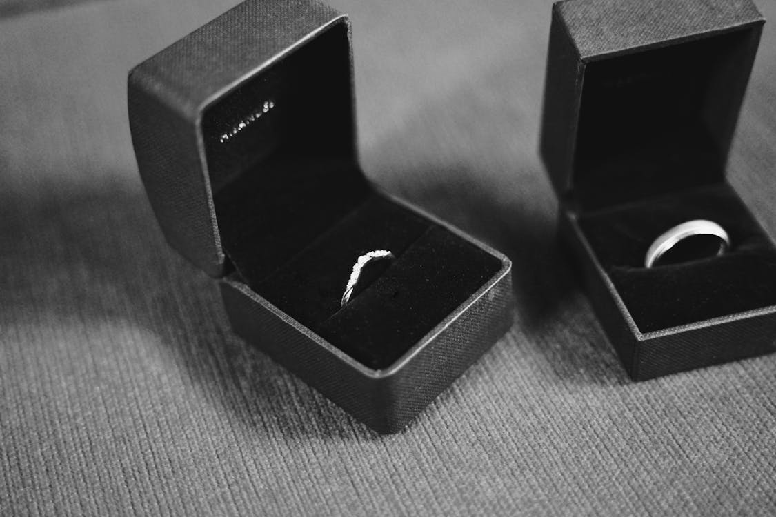 Gifts for men and women