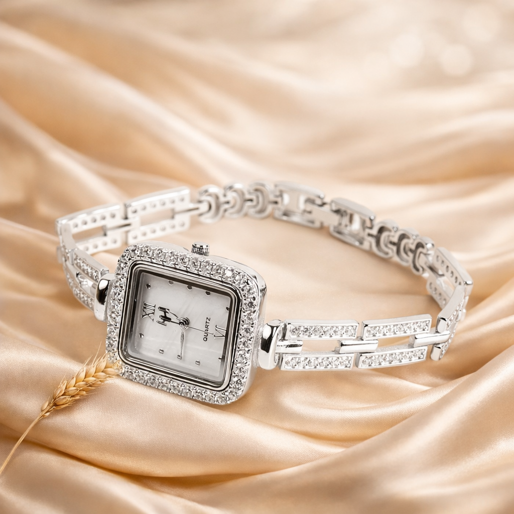 Luxe Women Silver Watch