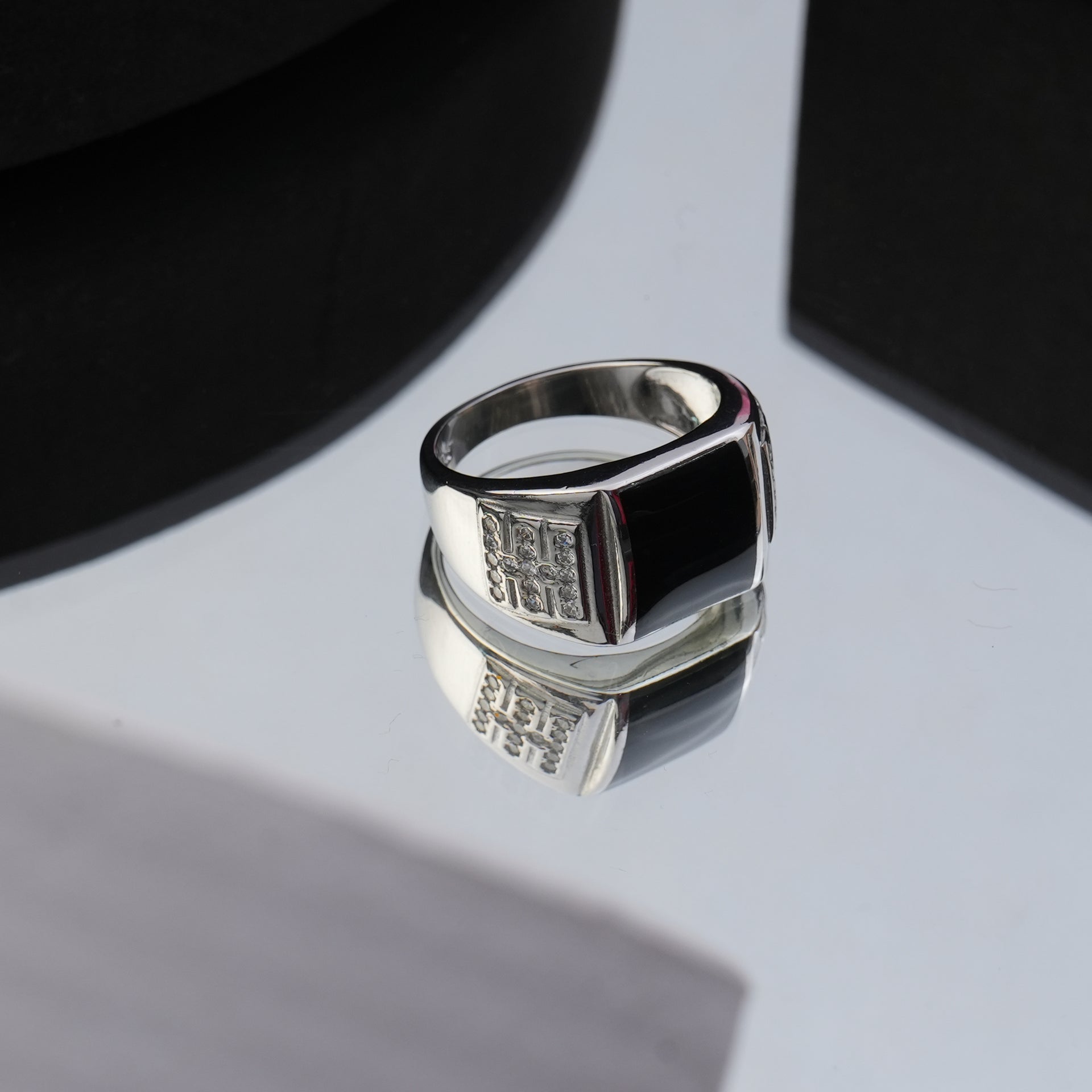Trishhna Black Stone Silver Ring for Men – Modern Statement
