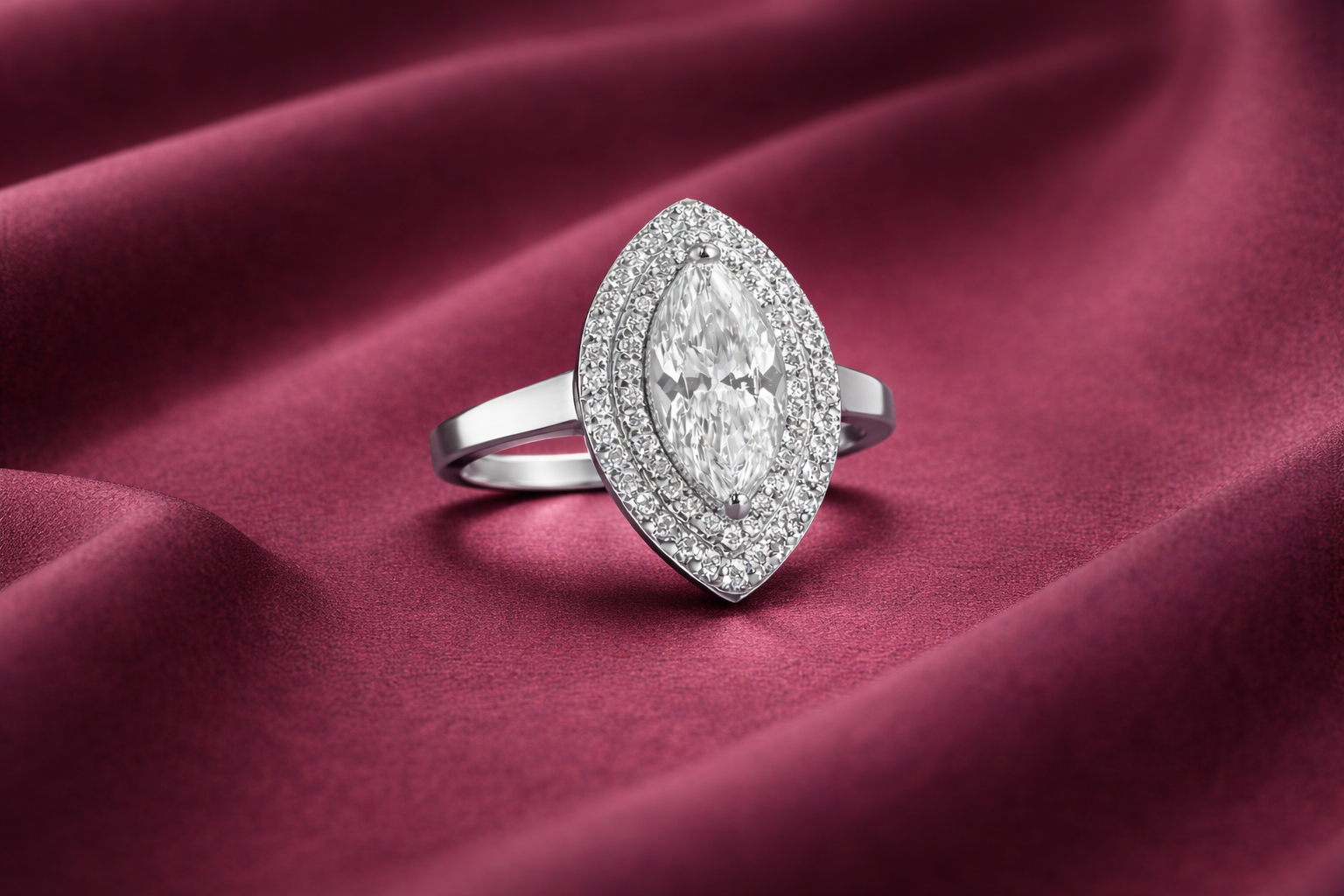 PEAR CUT SILVER RING WITH A SHINY GEMSTONE