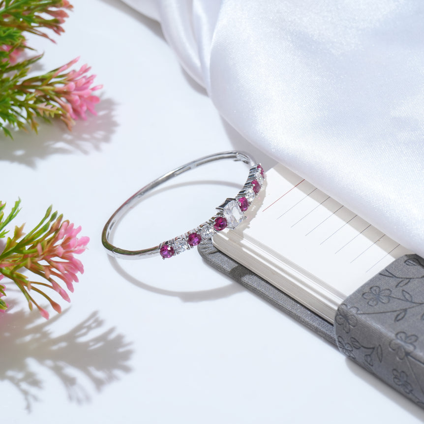 silver bracelet with sparking wine stone