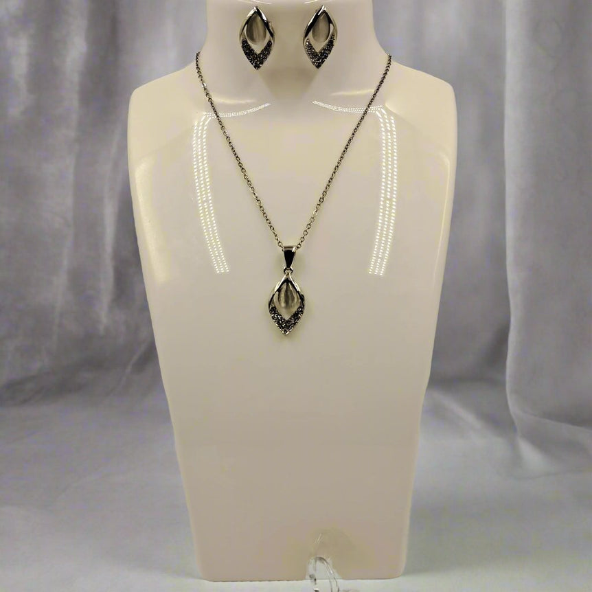 Monalisa Necklace Set For Women