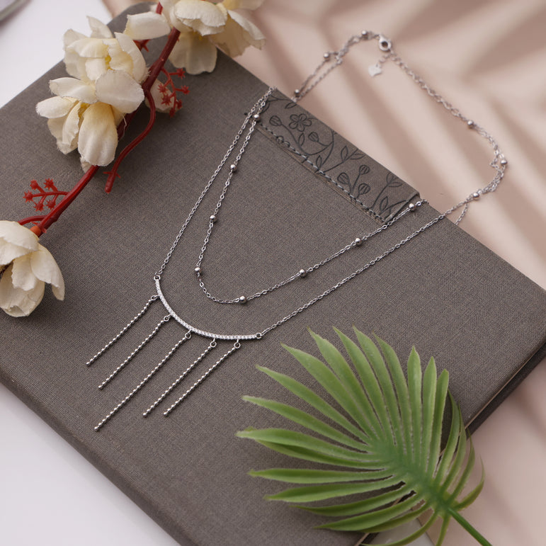 MINIMALIST DESIGN LAYERED NECKLACE FOR WOMEN