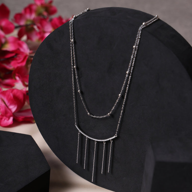 MINIMALIST DESIGN LAYERED NECKLACE FOR WOMEN