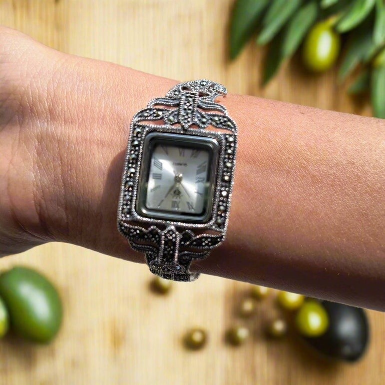 LUXE OXIDISED SILVER WATCH FOR WOMEN