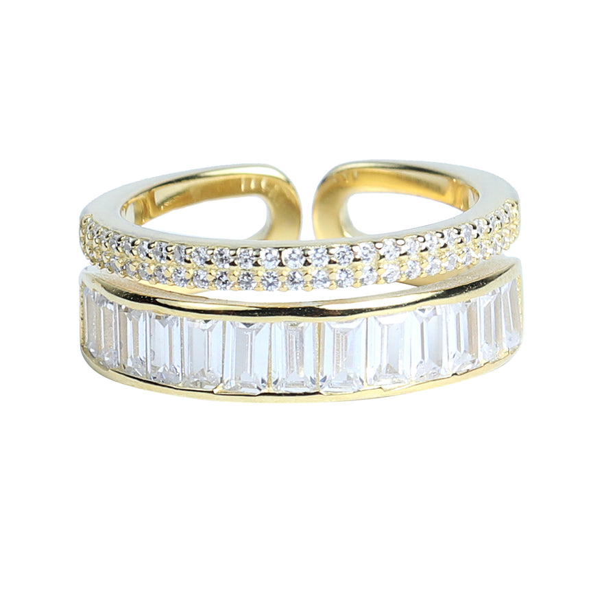 GOLD PLATED SILVER RING WITH A DOUBLE STACKED  INTERLOCKING PATTERN