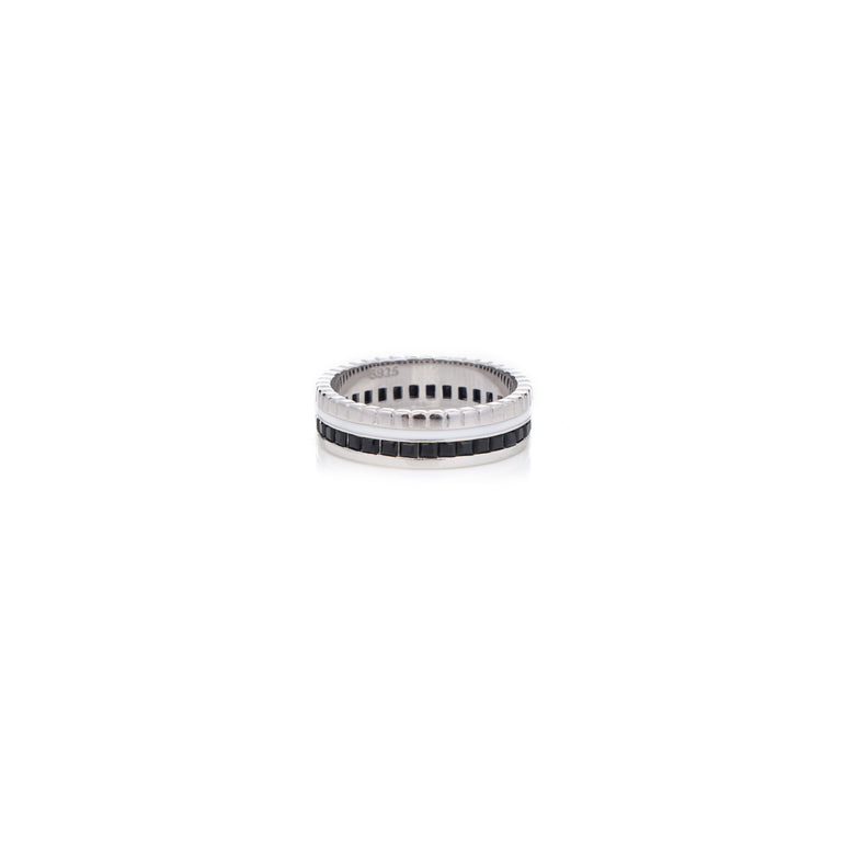 LINEAR BLACK AND SILVER BAND RING UNISEX