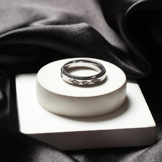 Unisex Sterling Silver Band Ring